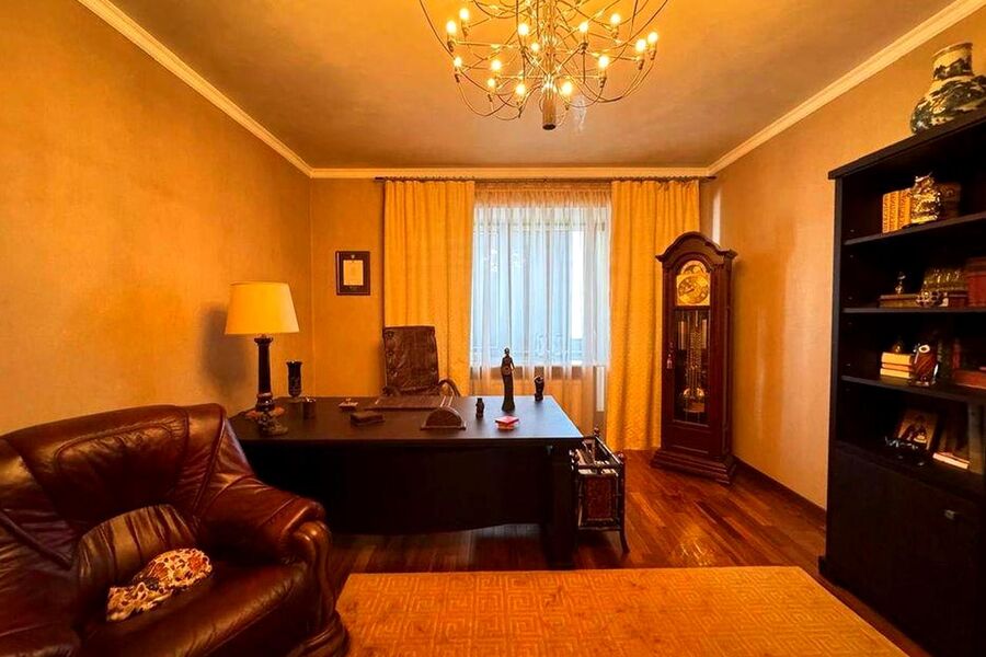 Продажа квартиры Харьков, Центр, 390м²