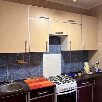 Продажа 	 Харків,  Вірменський пров.   2/2