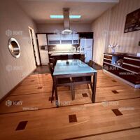 Продаж квартири Харків, Центр, 250м²