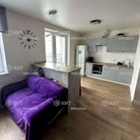 Продаж квартири Харків, ХТЗ, Рогань, 39м²