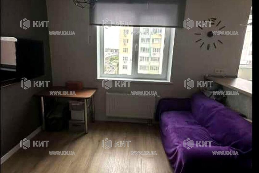 Продаж квартири Харків, ХТЗ, Рогань, 39м²