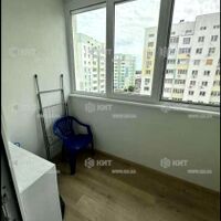 Продаж квартири Харків, ХТЗ, Рогань, 39м²