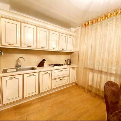 Продажа 	 Харків,  Сумська вул.   19