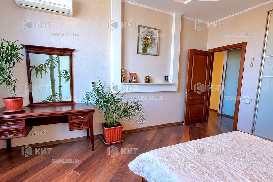 Продажа квартиры Харьков, Центр, 126м²
