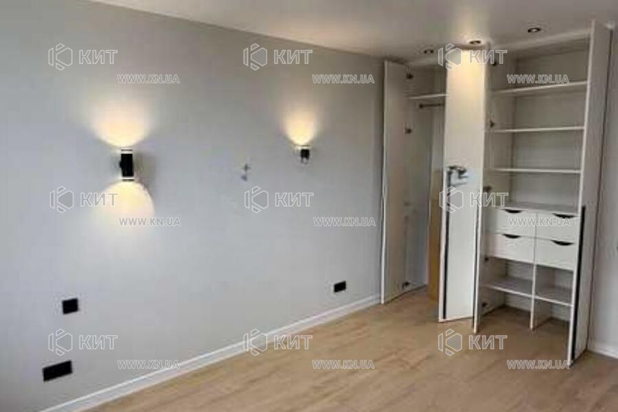 Продажа квартиры Харьков, ХТЗ, Рогань, 42м²