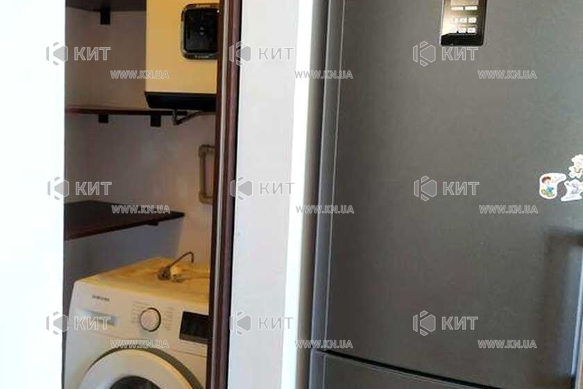 Продаж квартири Харків, Олексіївка, 105м²