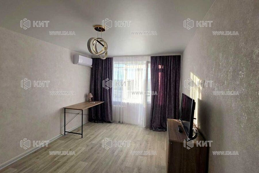 Продажа квартиры Харьков, ХТЗ, Рогань, 40м²