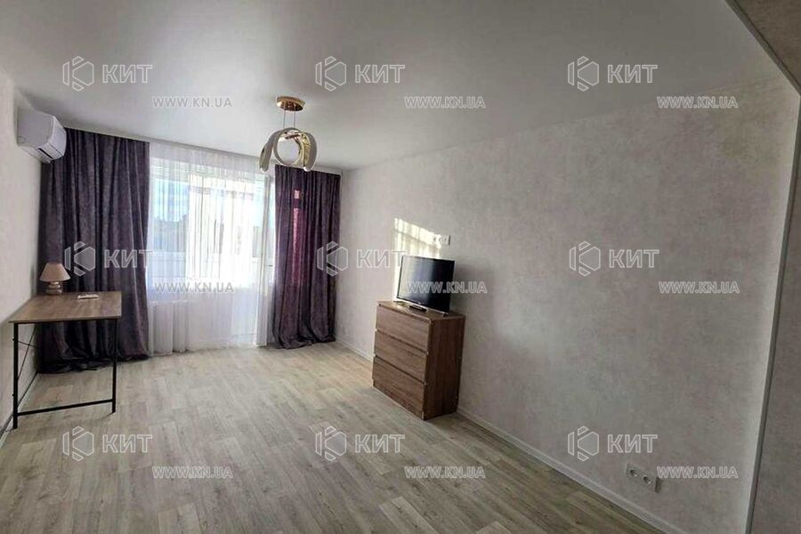Продажа квартиры Харьков, ХТЗ, Рогань, 40м²