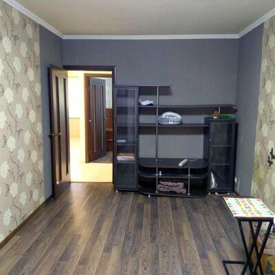 Продажа 	 Харьков,  Непокорённых (Героев Труда) ул.   47