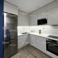 Продаж квартири Харків, ХТЗ, Рогань, 80м²