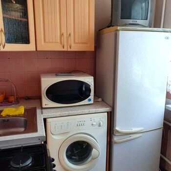 Продаж квартир - Харків,  Аерокосмічний (Гагаріна) пр.  174/8