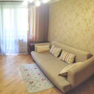 Продажа 	 Харьков,  Непокорённых (Героев Труда) ул.   17