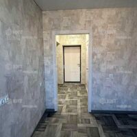 Продаж квартири Харків, ХТЗ, Рогань, 40м²