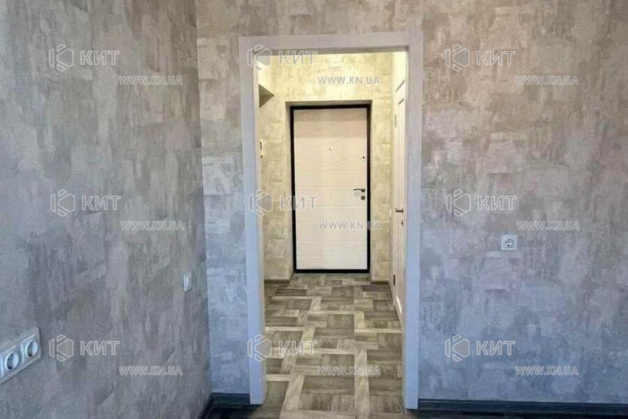 Продаж квартири Харків, ХТЗ, Рогань, 40м²