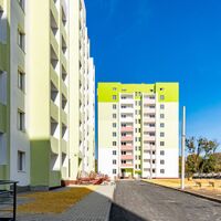 Продаж квартири Харків, ХТЗ, Рогань, 40м²