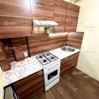 Продаж квартири Харків, ХТЗ, Рогань, 38м²