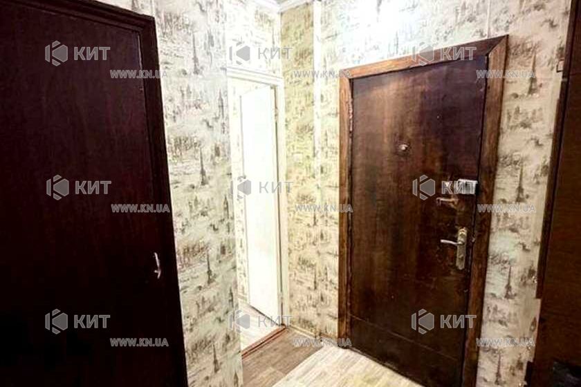 Продаж квартири Харків, ХТЗ, Рогань, 38м²