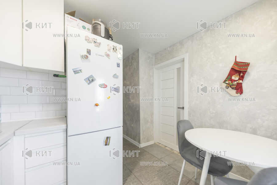 Продажа квартиры Харьков, Павлово Поле, 45м²