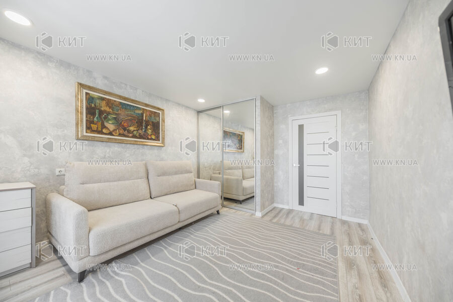 Продажа квартиры Харьков, Павлово Поле, 45м²