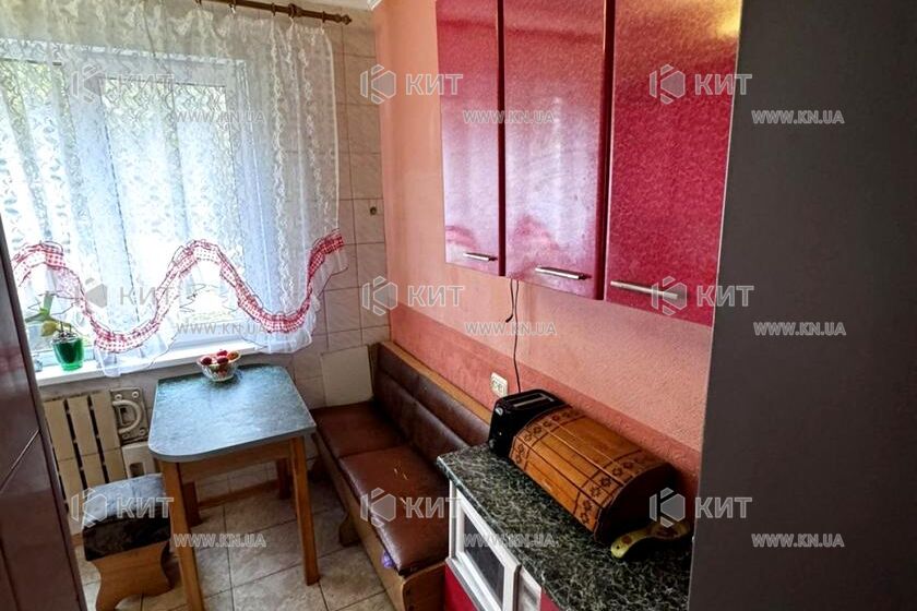 Продажа квартиры Харьков, Алексеевка, 72м²