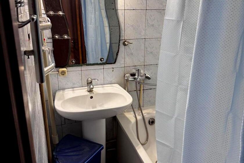 Продажа квартиры Харьков, Алексеевка, 72м²