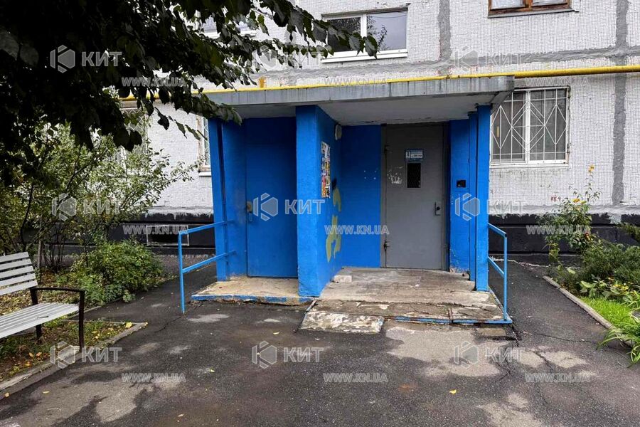 Продажа квартиры Харьков, Алексеевка, 72м²