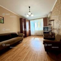 Продаж квартири Харків, ХТЗ, Рогань, 52м²