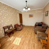 Продаж квартири Харків, ХТЗ, Рогань, 52м²
