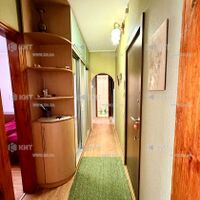 Продаж квартири Харків, ХТЗ, Рогань, 52м²