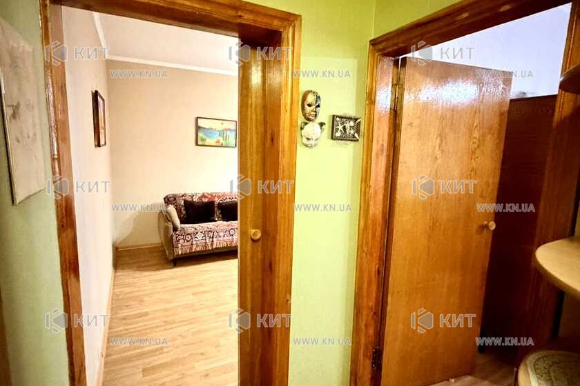 Продаж квартири Харків, ХТЗ, Рогань, 52м²