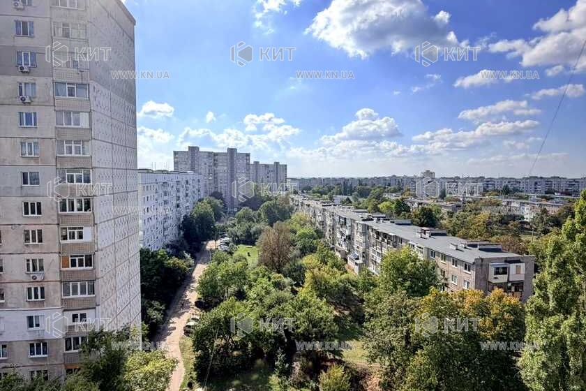 Продаж квартири Харків, ХТЗ, Рогань, 52м²
