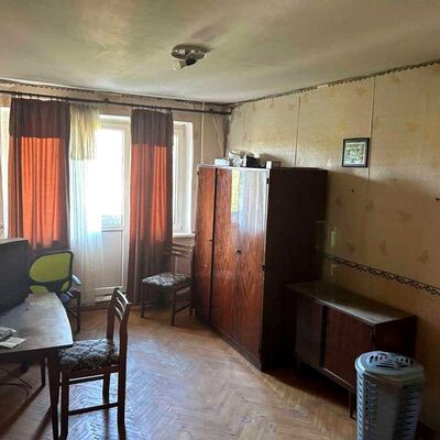 Продажа 	 Харків,  Каденюка (Танкопія) вул.   17