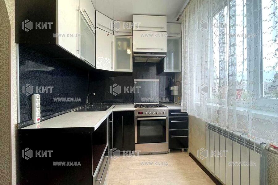 Продажа квартиры Харьков, ХТЗ, Рогань, 65м²