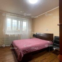 Продажа квартиры Харьков, ХТЗ, Рогань, 65м²