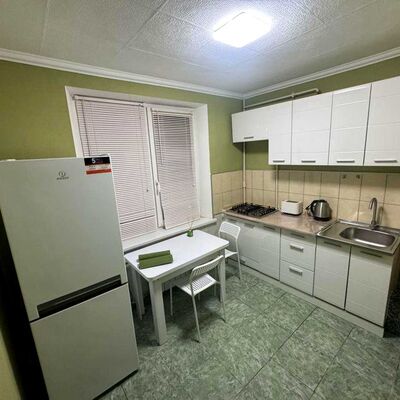 Продажа 	 Харків,  Валентинівська (Блюхера) вул.   35/81