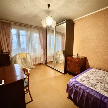 Продаж квартир - Харків,  Валентинівська (Блюхера) вул.  13