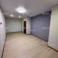 Продаж квартири Харків, ХТЗ, Рогань, 42м²