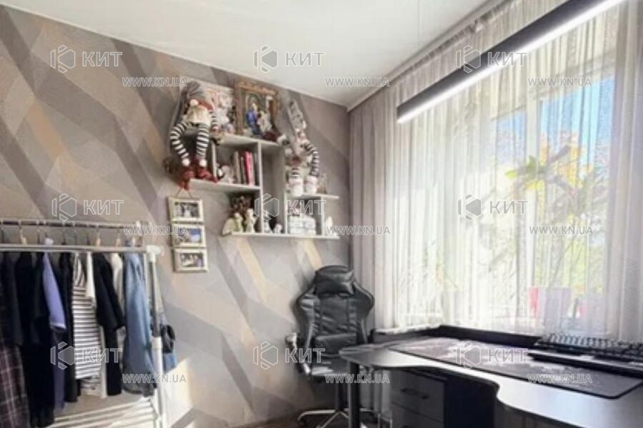 Продаж квартири Харків, Павлове Поле, 42м²