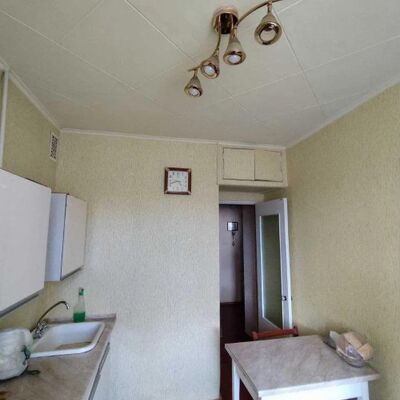 Продажа 	 Харьков,  Гарибальди ул.   1