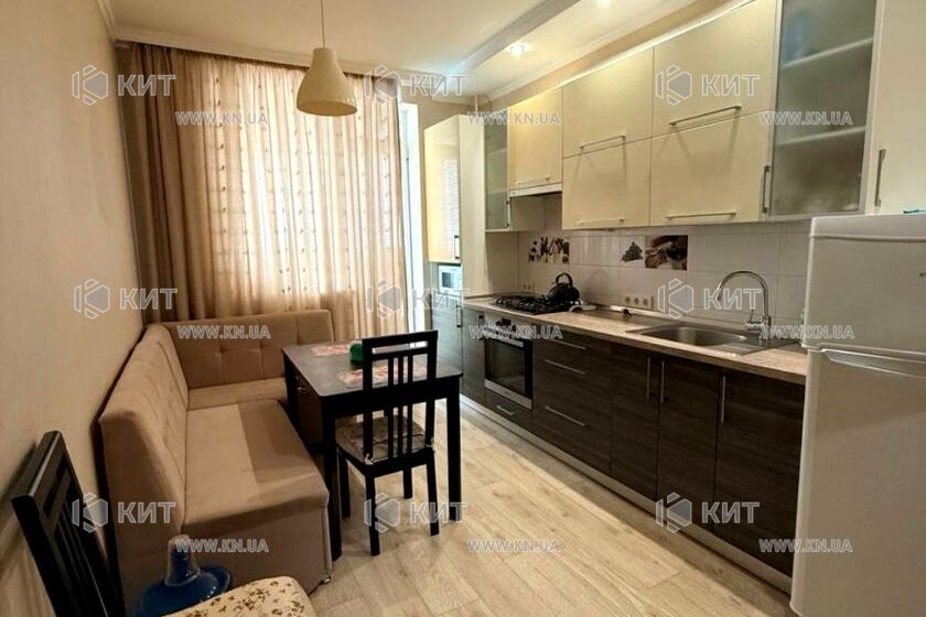 Продажа квартиры Харьков, ХТЗ, Рогань, 43м²