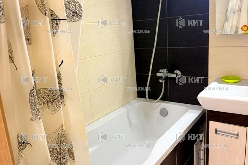 Продажа квартиры Харьков, ХТЗ, Рогань, 43м²