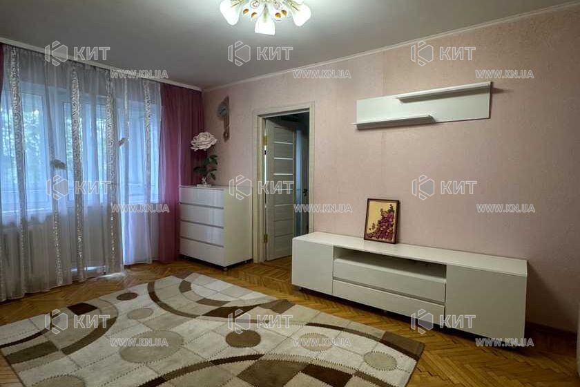 Продаж квартири Харків, ХТЗ, Рогань, 44м²
