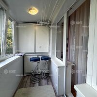 Продаж квартири Харків, ХТЗ, Рогань, 44м²
