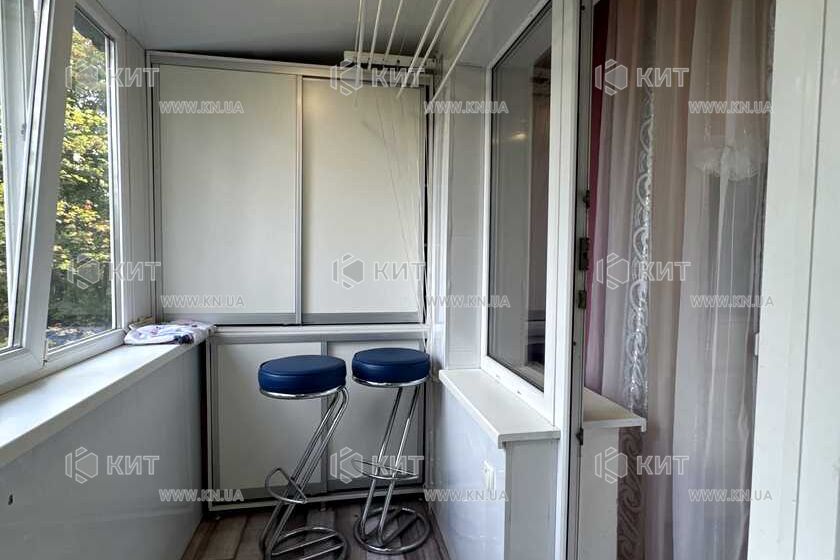 Продаж квартири Харків, ХТЗ, Рогань, 44м²