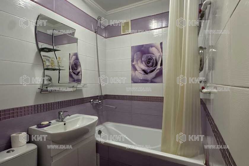 Продаж квартири Харків, ХТЗ, Рогань, 44м²