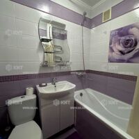 Продаж квартири Харків, ХТЗ, Рогань, 44м²