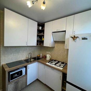 Продаж квартир - Харків,  Вартових Неба (Тобольська) вул.  48
