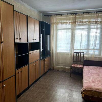 Продажа 	 Харьков,  Непокорённых (Героев Труда) ул.   19