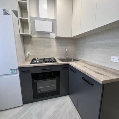 Продажа 	 Харьков,  Тракторостроителей пр.   140А