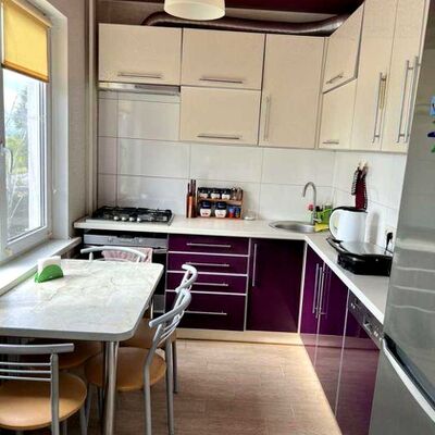 Продажа 	 Харків,  Архітекторів вул.   32
